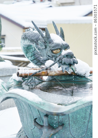 Chozuya at Daibutsuji Temple in Toyama Prefecture 86303571