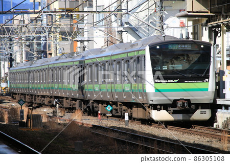 橫濱線E233系列 86305108