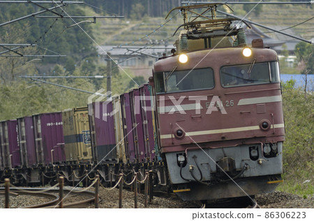 Hokuriku Main Line Kurikara-Tsubata JR Freight EF81-26 (Toyama) Hokuriku Main Line Kurikara-Tsubata JR Freight EF81-26 (Toyama) 86306223