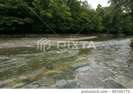 Isuzu River in Ise Jingu and Naiku Isuzu River in Ise Jingu and Naiku 86306778