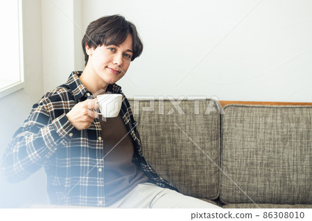 咖啡館男士 86308010