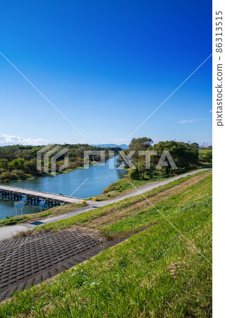 Submerged bridge Yawata bridge Scenery from the bank of the Oppe River Submerged bridge Yawata bridge Scenery from the bank of the Oppe River 86313515