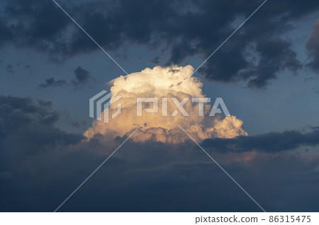 Summer Cumulonimbus Dragon's Nest Laputa 86315475