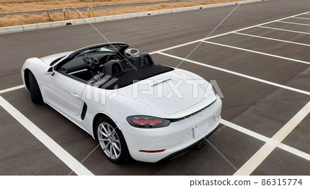 Porsche 718 Boxster back shot Porsche 718 Boxster back shot 86315774