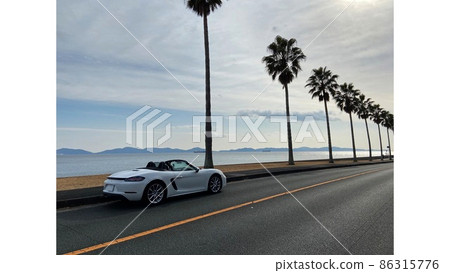 Porsche 718 Boxster back shot 86315776
