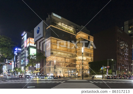 銀座在晚上 86317213