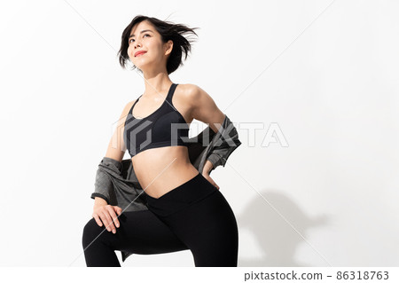 一個穿著運動服的女人的肖像 一個穿著運動服的女人的肖像 86318763