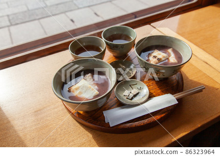 Akafuku Zenzai on the tray 86323964