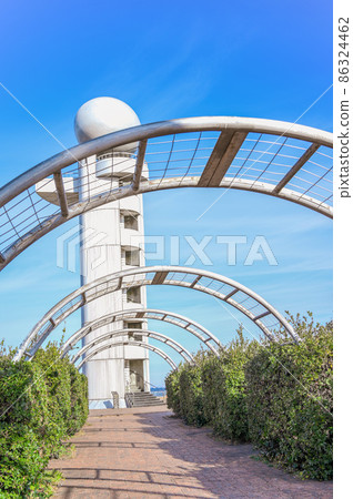 從袖浦海濱公園內看到的展望台 從袖浦海濱公園內看到的展望台 86324462