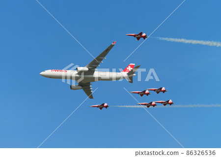 Swissair Airbus A330 and Swiss Air Force "Patroille Switzerland" formation flight 86326536