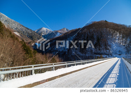 北阿爾卑斯山橋 86326945