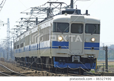 Hokuriku Main Line Mikawa-Kaga Kasama JR West 475 series A01 + A06 organization (Kanazawa) Hokuriku Main Line Mikawa-Kaga Kasama JR West 475 series A01 + A06 organization (Kanazawa) 86327490