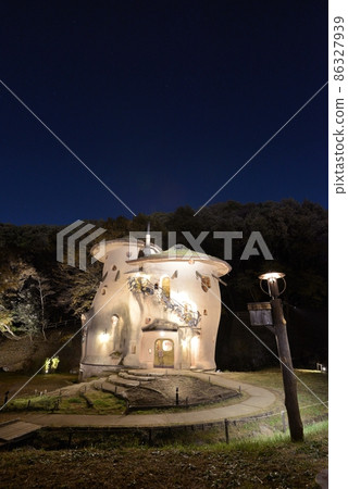 Mushroom house emerges in the starry sky at Akebono Children's Forest Park in Hanno City, illuminated in autumn 86327939