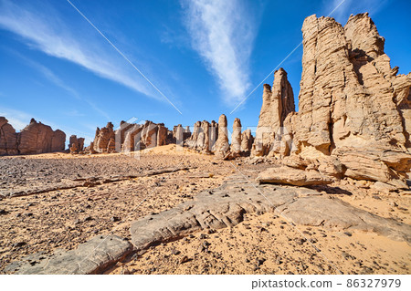 Sahara Desert, Tassili N'Ajjer, Algeria 86327979