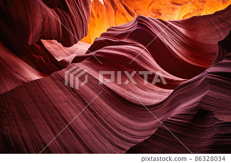 Antelope canyon, USA 86328034