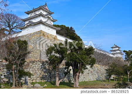 "Akashi Castle" turret and turret after logging "Akashi Castle" turret and turret after logging 86328925