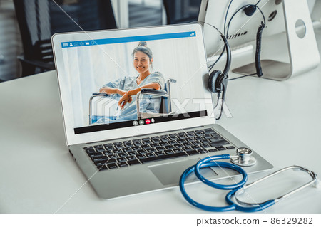 Telemedicine service online video call for doctor to actively chat with patient Telemedicine service online video call for doctor to actively chat with patient 86329282