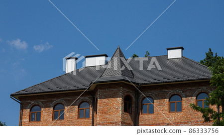 Roof of the house, roofing materials, construction Roof of the house, roofing materials, construction 86333756