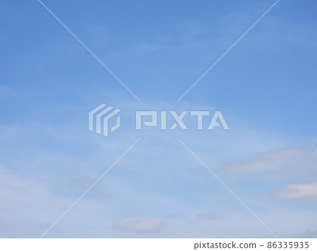Blue sky 86335935