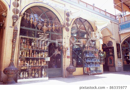 Isfahan souvenir shop 86335977