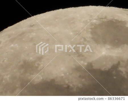 Moon  86336671