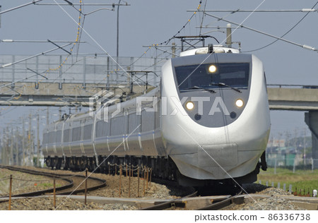 北陸本線加賀-笠間-三河JR西681系列T06+T35+T18編隊(金澤)雷鳥 北陸本線加賀-笠間-三河JR西681系列T06+T35+T18編隊(金澤)雷鳥 86336738