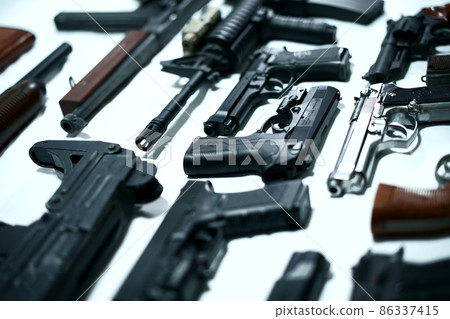 Massive guns Massive guns 86337415