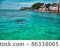 Seascape view of the beautiful Andaman sea around Koh Lipe island 86338065