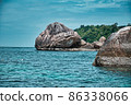 Seascape view of the beautiful Andaman sea around Koh Lipe island 86338066