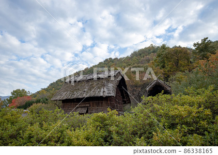 Pit dwelling Pit dwelling 86338165