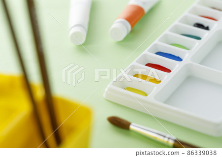 Painting materials watercolors Painting materials watercolors 86339038