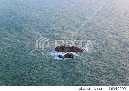 Rocks in the sea. The greatness of the Atlantic ocean. The most western point of Europe. Cabo da Roca, Portugal. 86340393