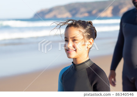 Smiling little girl on beach 86340546