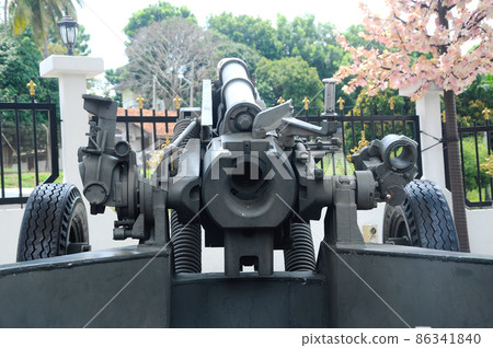 PORT DICKSON, MALAYSIA -MAY 08, 2016: Old war cannon restored and display for public at Malaysia Army Museum or Muzium Tentera Darat in Port Dickson, Negeri Sembilan, Malaysia. PORT DICKSON, MALAYSIA -MAY 08, 2016: Old war cannon restored and display for public at Malaysia Army Museum or Muzium Tentera Darat in Port Dickson, Negeri Sembilan, Malaysia. 86341840