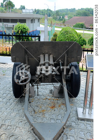 PORT DICKSON, MALAYSIA -MAY 08, 2016: Old war cannon restored and display for public at Malaysia Army Museum or Muzium Tentera Darat in Port Dickson, Negeri Sembilan, Malaysia. PORT DICKSON, MALAYSIA -MAY 08, 2016: Old war cannon restored and display for public at Malaysia Army Museum or Muzium Tentera Darat in Port Dickson, Negeri Sembilan, Malaysia. 86342038