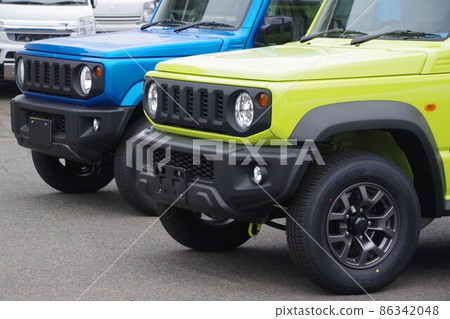 Car image Suzuki Jimny lined up at dealers Car image Suzuki Jimny lined up at dealers 86342048