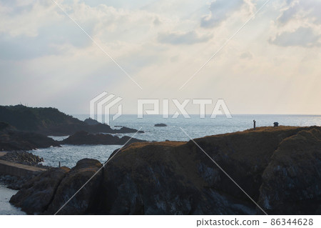 《島根縣》大仙衝國立公園日野岬風景 86344628