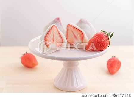 蛋糕架上的一護大福橫截面 86347148