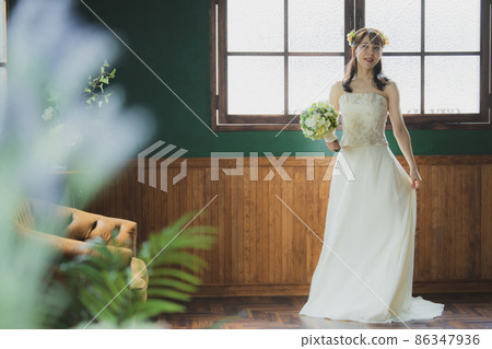 Bridal image 86347936