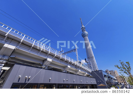 東京水町和東京晴空塔的景觀 86350142