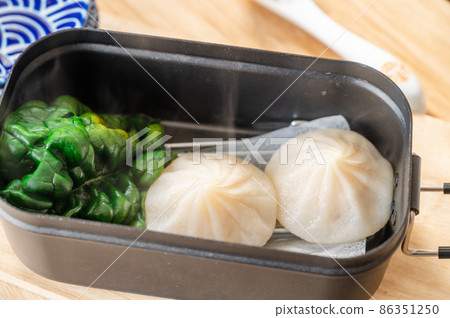 小籠包和麥斯汀一起蒸 86351250
