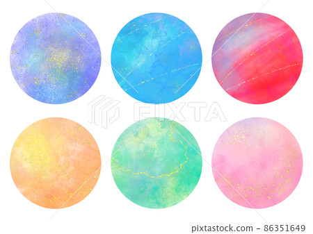 Round set with gold Round set with gold 86351649