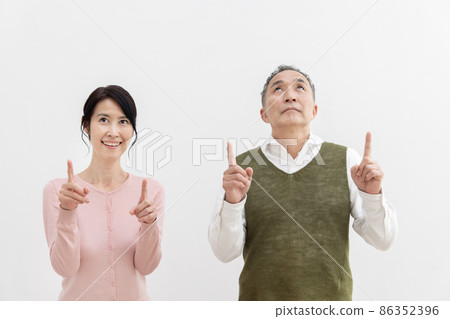 資深夫婦指向 86352396