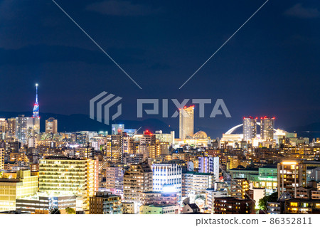 《福岡縣》福岡市夜景(南公園拍攝) 《福岡縣》福岡市夜景(南公園拍攝) 86352811