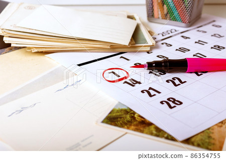 Send card to a friend day. Calendar. Send card to a friend day. Calendar. 86354755