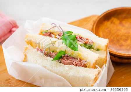 Handmade roast beef sandwich Handmade roast beef sandwich 86356365
