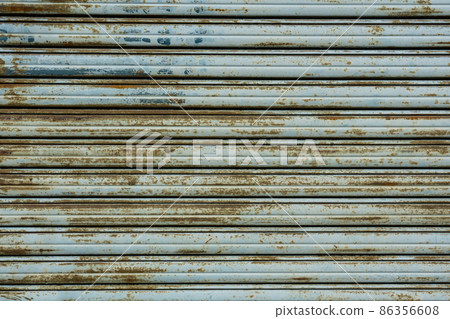 Rusted shutter 86356608
