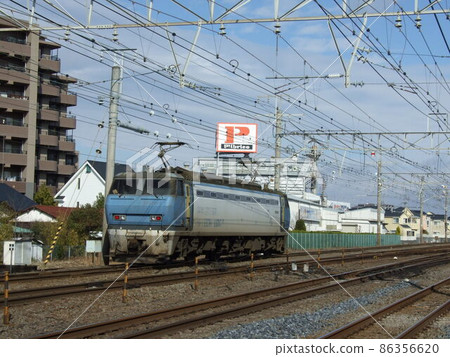 EF200型電力機車(現身時)_2007/2/18拍攝 EF200型電力機車(現身時)_2007/2/18拍攝 86356620