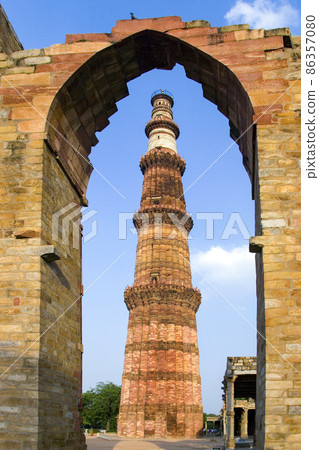 Qutub Minar - Delhi - India Qutub Minar - Delhi - India 86357080