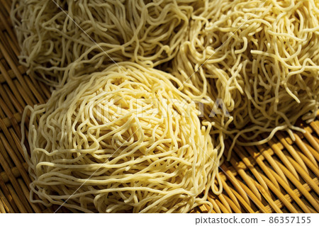 Raw noodles Chinese noodles 86357155